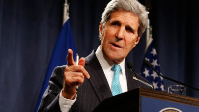 kerry heads to india seeking economic gains