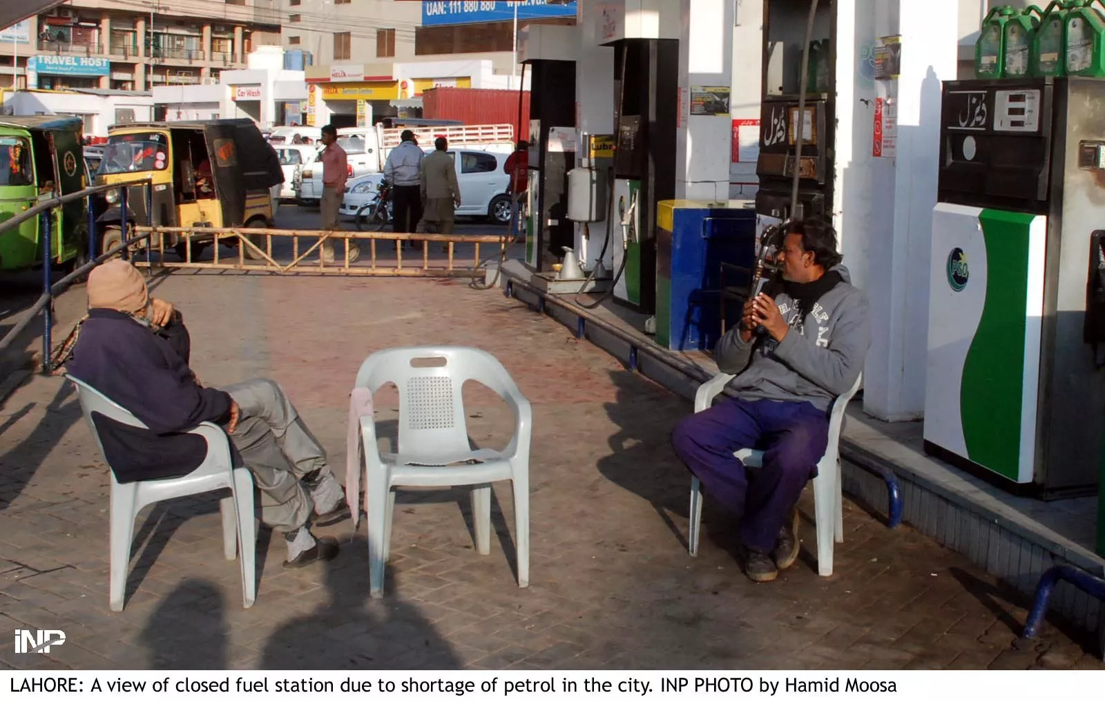 in punjab petrol pump owners have been keeping far less than the legally required 20 days worth of fuel in their inventories as they expect prices to drop further resulting in a particularly fragile supply chain photo inp in punjab petrol pump owners have been keeping far less than the legally required 20 days worth of fuel in their inventories as they expect prices to drop further resulting in a particularly fragile supply chain photo inp