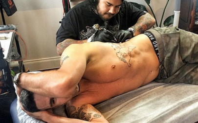 kevin pietersen s world map tattoo has red star for every place he has scored a century