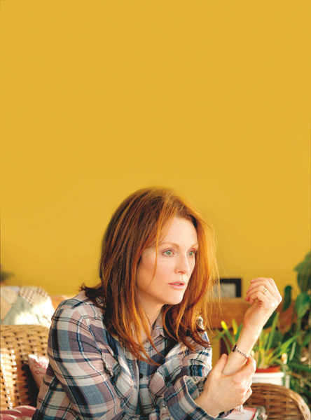 movie review still alice   losing her mind
