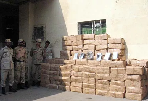 officials arrested adil rabbani a resident of mansehra and recovered two kilograms of heroin from his possession photo ppi officials arrested adil rabbani a resident of mansehra and recovered two kilograms of heroin from his possession photo ppi