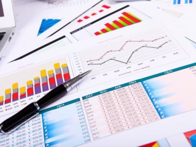 a decaying civil service