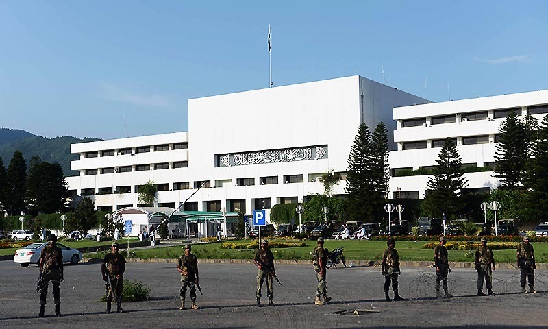 rangers personnel stand guard outside parliament photo afp