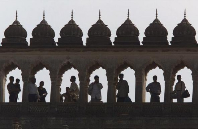 lucknow s 1784 bara imambara pictures in 2002 photo reuters lucknow s 1784 bara imambara pictures in 2002 photo reuters