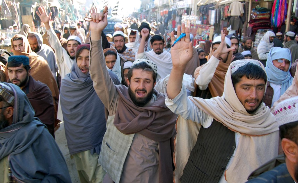 activists of jui n protesting against charlie hebdo photo inp