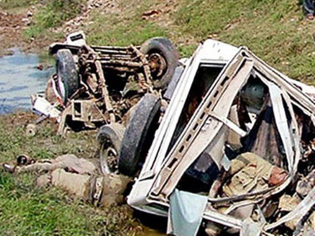 police and rescue workers ferried the bodies as well as the injured to the divisional hospital photo afp police and rescue workers ferried the bodies as well as the injured to the divisional hospital photo afp