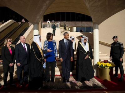 saudi officials deny blurring images of michelle obama s uncovered head