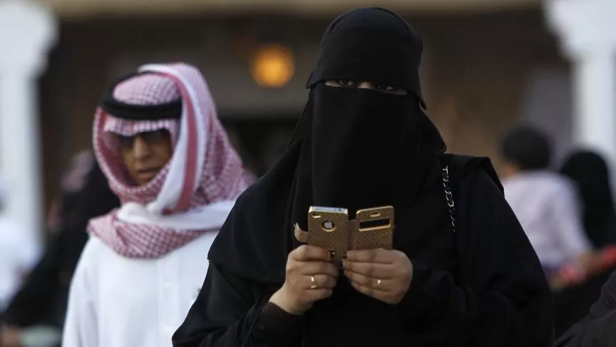 a woman using an iphone visits a festival on the outskirts of riyadh february 13 2012 photo reuters a woman using an iphone visits a festival on the outskirts of riyadh february 13 2012 photo reuters