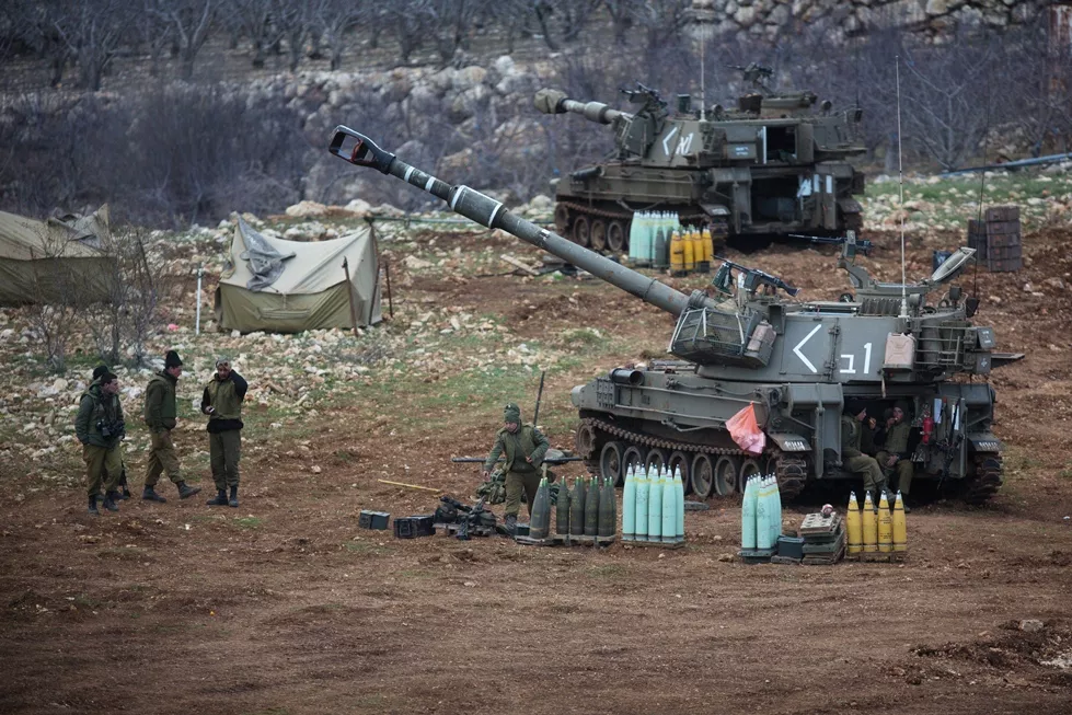 an israeli army 155mm mobile artillery battery is stationed near the border with syria in the israeli annexed golan heights on january 28 2015 photo afp an israeli army 155mm mobile artillery battery is stationed near the border with syria in the israeli annexed golan heights on january 28 2015 photo afp