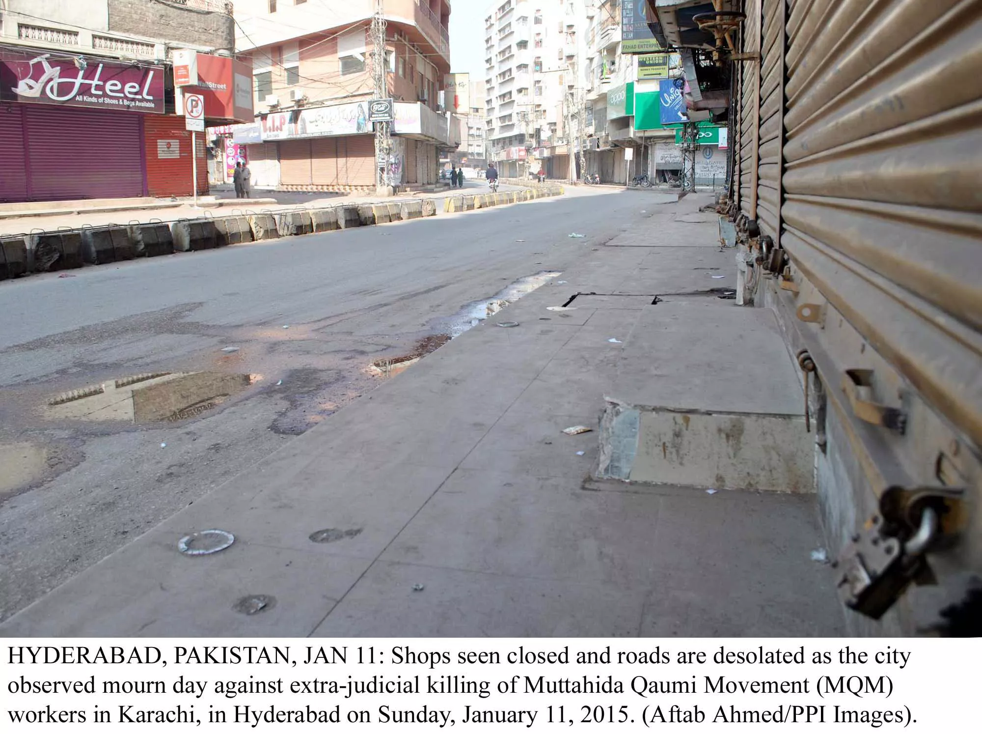 sindh observes 039 peaceful shutter down strike 039 while a day of mourning observed across country photo ppi sindh observes 039 peaceful shutter down strike 039 while a day of mourning observed across country photo ppi