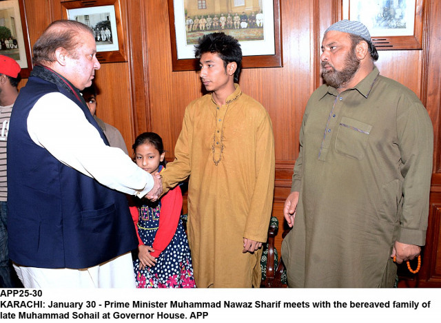 pm nawaz sharif meets with the bereaved family of sohail ahmed the mqm worker who was killed on wednesday photo app pm nawaz sharif meets with the bereaved family of sohail ahmed the mqm worker who was killed on wednesday photo app