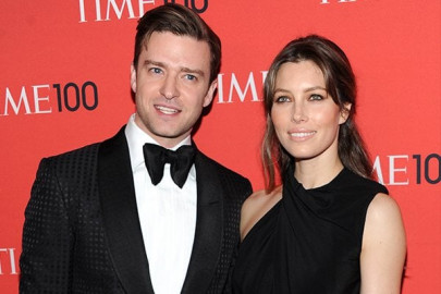 justin timberlake and wife jessica biel expecting first child