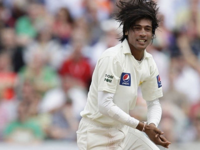 amir s return petition seeking ban on amir filed in shc