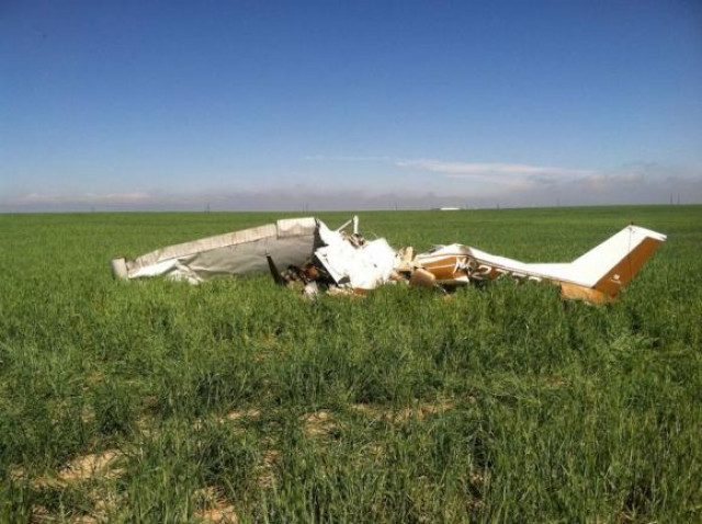 pilot seen taking selfie pictures and was observed texting on his phone photo reuters pilot seen taking selfie pictures and was observed texting on his phone photo reuters
