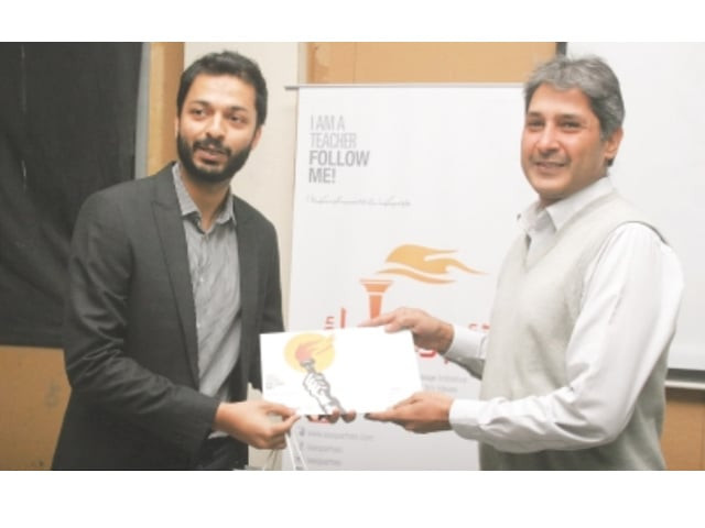 acknowledging their efforts certificates of appreciation were presented to teachers photo athar khan express acknowledging their efforts certificates of appreciation were presented to teachers photo athar khan express