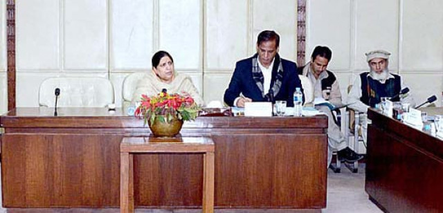 mrs kulsoom parveen presides over a senate standing committee photo app mrs kulsoom parveen presides over a senate standing committee photo app