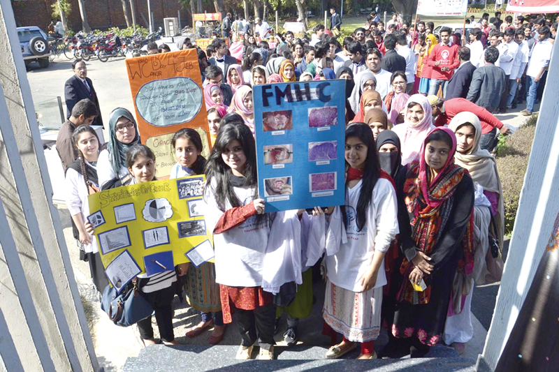 students of various medical colleges held a demonstration on ferozepur road on wednesday photo abid nawaz express