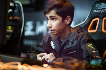 15 year old pakistani wins 1 2m dota2 asian championship