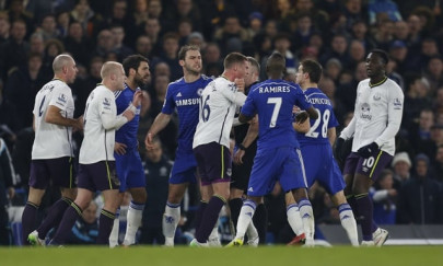 mourinho threatens walk out over ivanovic