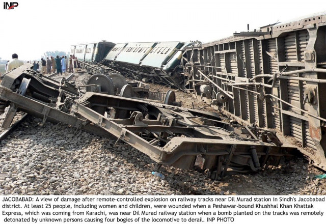 at least 15 passengers including women were injured and were taken to civil hospital jacobabad photo inp at least 15 passengers including women were injured and were taken to civil hospital jacobabad photo inp