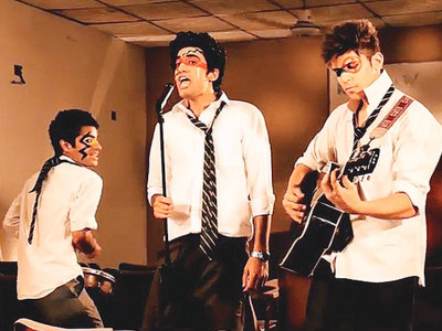 ali aftab saeed rings alarm bells on women s day