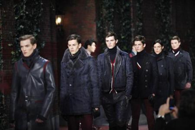 look beyond red and try some fusion dressing for a change photo reuters look beyond red and try some fusion dressing for a change photo reuters