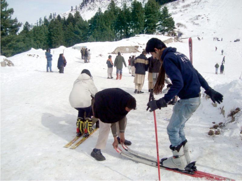 the festival will include paragliding hang gliding tobogganing and aeromodelling photo fazal khaliq express