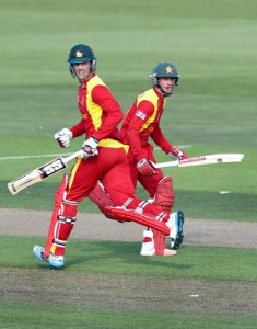 zimbabwe beat uae by four wickets