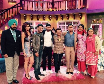 shoaib akhtar and harbhajan singh on comedy nights with kapil photo times of india