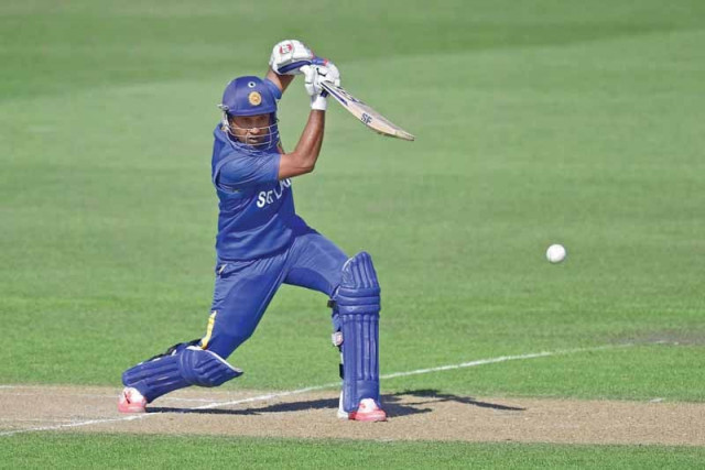jayawardene kept his cool to rescue the 1996 champions from a perilous 51 4 in pursuit of a 233 run target as he hit his 19th odi century photo afp