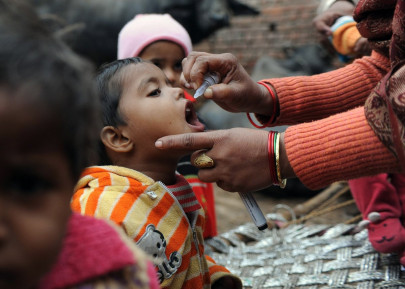 india investigates suspected polio in two toddlers