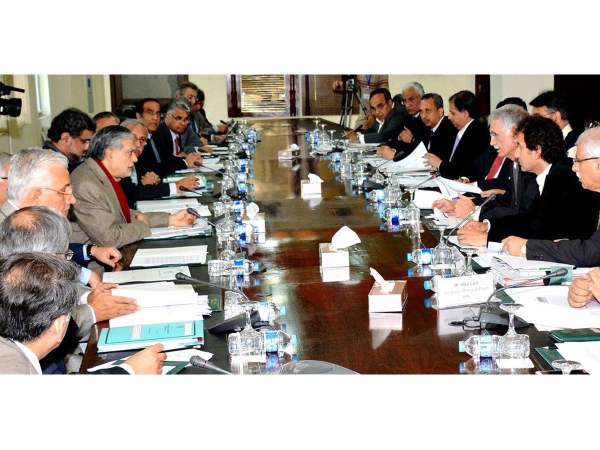 finance minister ishaq dar in a meeting with k p chief minister pervaiz khattak on tuesday photo pid