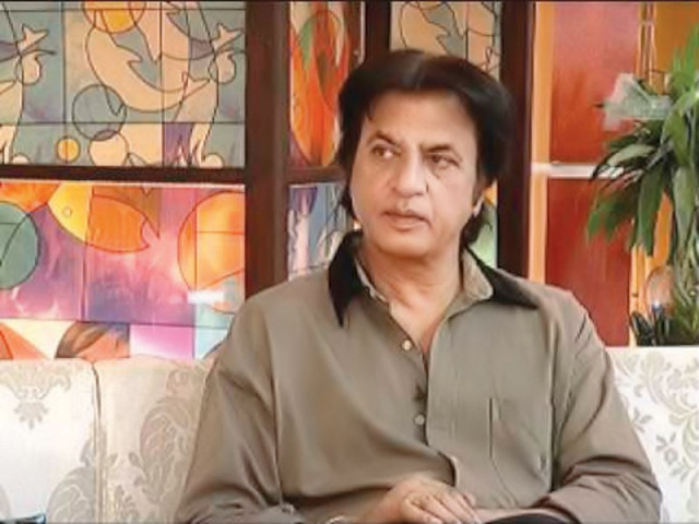 moiuddin believes that pakistani artistes should give preference to the local industry photo file moiuddin believes that pakistani artistes should give preference to the local industry photo file