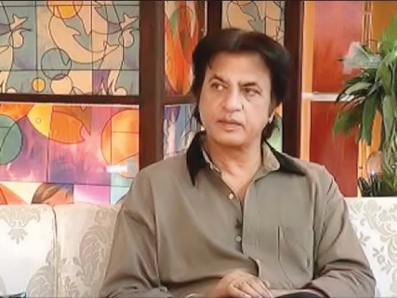 moiuddin believes that pakistani artistes should give preference to the local industry photo file moiuddin believes that pakistani artistes should give preference to the local industry photo file