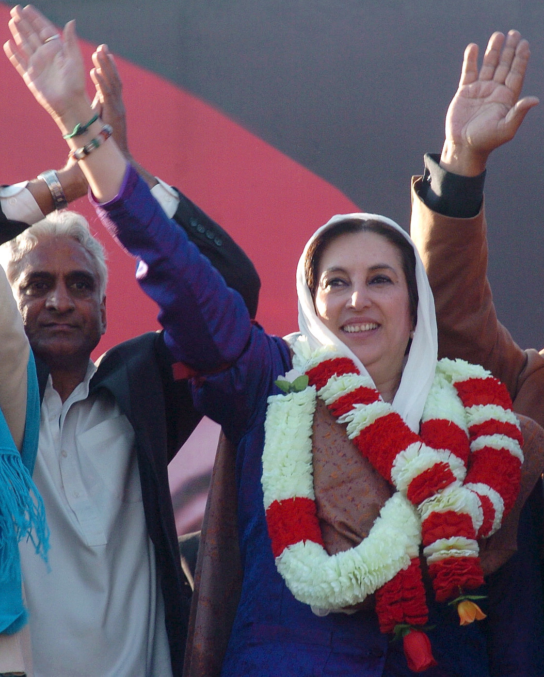 atc issues arrest warrants of five witnesses of the benazir bhutto murder case photo epa file