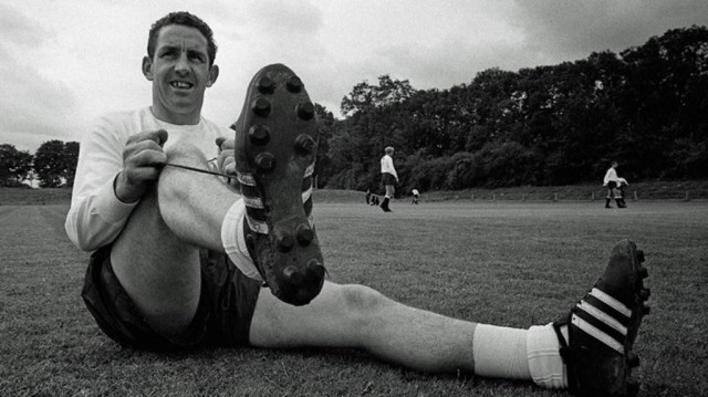 mackay won 22 caps for scotland and lifted all three domestic trophies with his first club hearts before moving south of the border to join tottenham in 1959 photo facebook com tottenhamhotspur