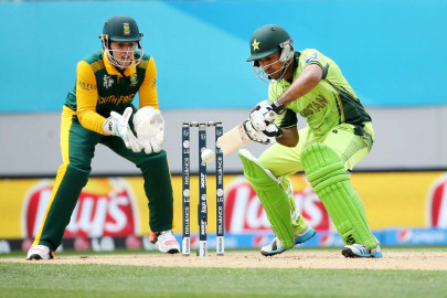 rashid latif praises sarfraz for bringing in missing bravery rashid latif praises sarfraz for bringing in missing bravery