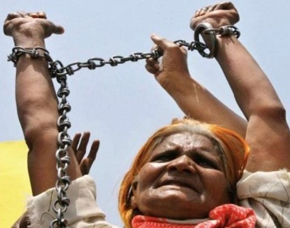 the all pakistan workers confederation had arranged the meeting at bahktiar labour hall on the eve of international women s day photo reuters