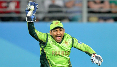 world cup sarfraz elated at equalling gilchrist record