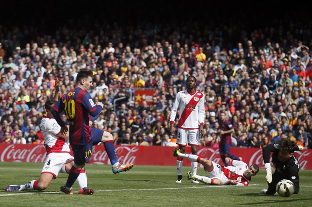 unstoppable lionel messi netted his 30th goal of the season for barcelona to equal real s cristiano ronaldo s goal tally for the most goals in the season photo reuters unstoppable lionel messi netted his 30th goal of the season for barcelona to equal real s cristiano ronaldo s goal tally for the most goals in the season photo reuters