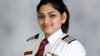 don t let anyone kill your dreams says india s only woman muslim pilot