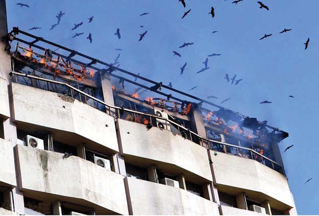 a fire erupted in the canteen of the income tax building on monday the building was evacuated immediately and there were no injuries or loss of records photo online