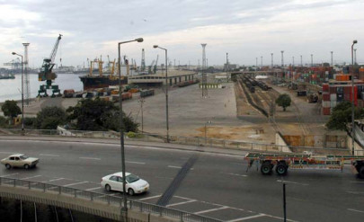 humanitarian purpose wfp seeks permission to use port qasim