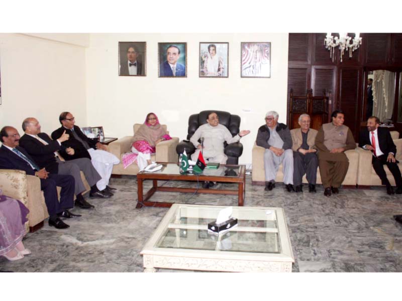 asif zardari holds a meeting with political leaders in islamabad photo inp
