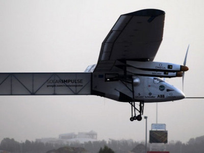 first solar powered plane enters pakistan