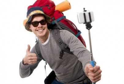 london s national gallery bans selfie sticks