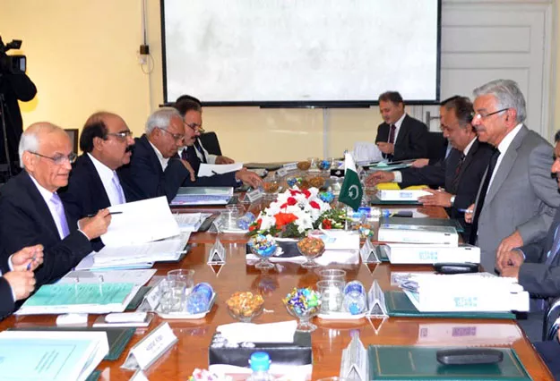 minister for water and power khawaja asif r chairing the 100th ppib board meeting on thursday photo pid minister for water and power khawaja asif r chairing the 100th ppib board meeting on thursday photo pid