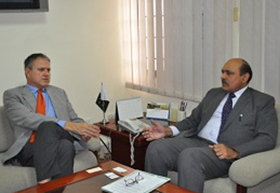 stenfano gatto deputy head of the eu delegation to pakistan called on psf chairman dr muhammad ashraf photo psf
