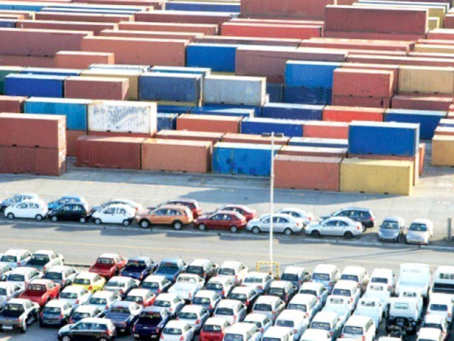 suggests vehicles up to 10 years old be allowed to enter country suggests vehicles up to 10 years old be allowed to enter country