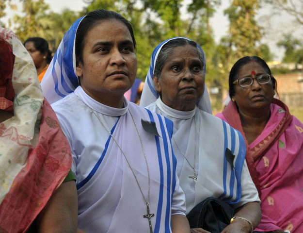 this photo taken on march 14 2015 shows nuns at a protest in ranaghat 70 kilometres north of kolkata after a 71 year old nun was gang raped at a convent photo afp